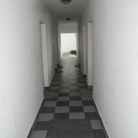 Vila Nino Filip Gasthuis 2*